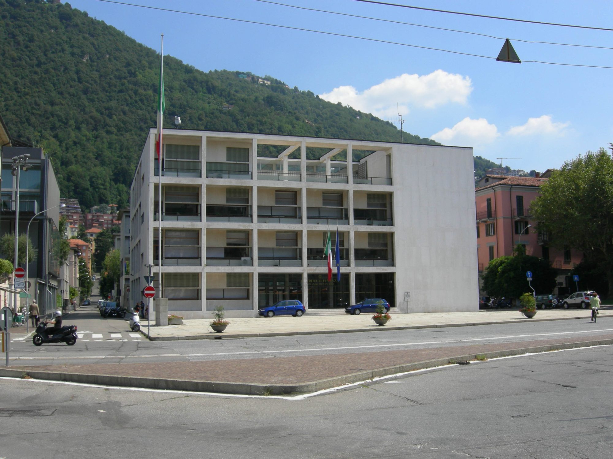 Como razionalista: sulle orme di Terragni