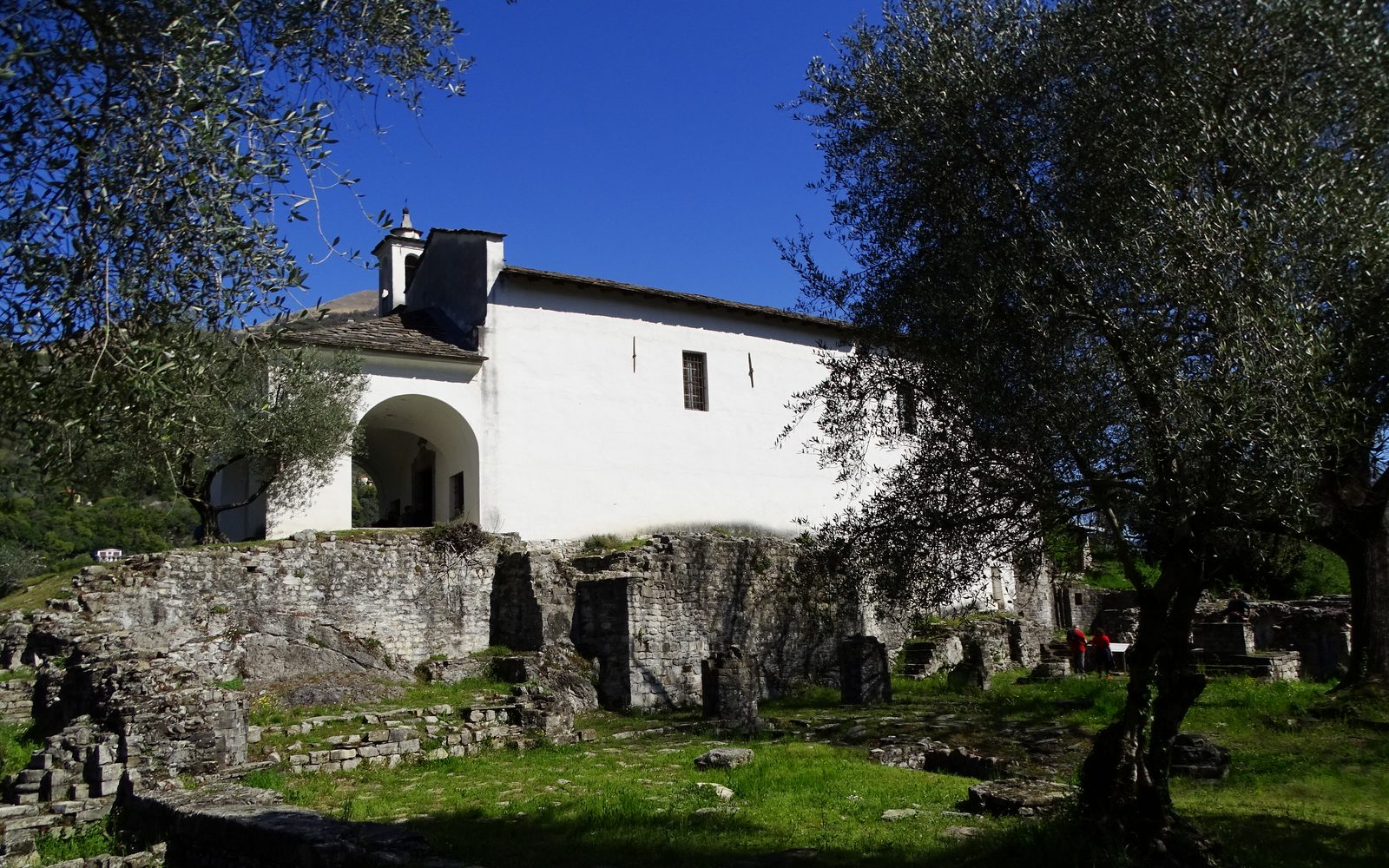 Chiesa di San Giovanni Battista (Isola Comacina)