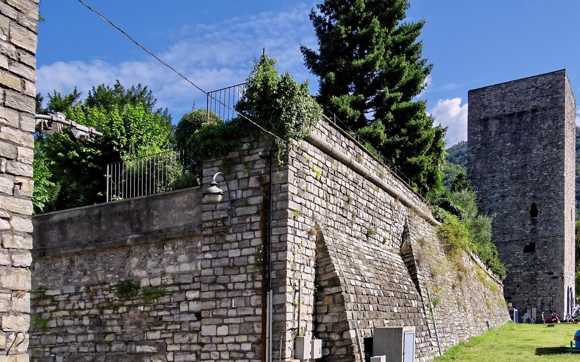 Mura medievali di Como