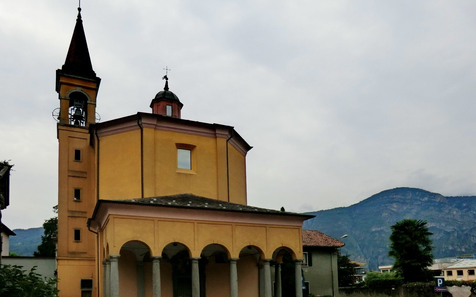 Santuario della Beata Vergine del Fiume