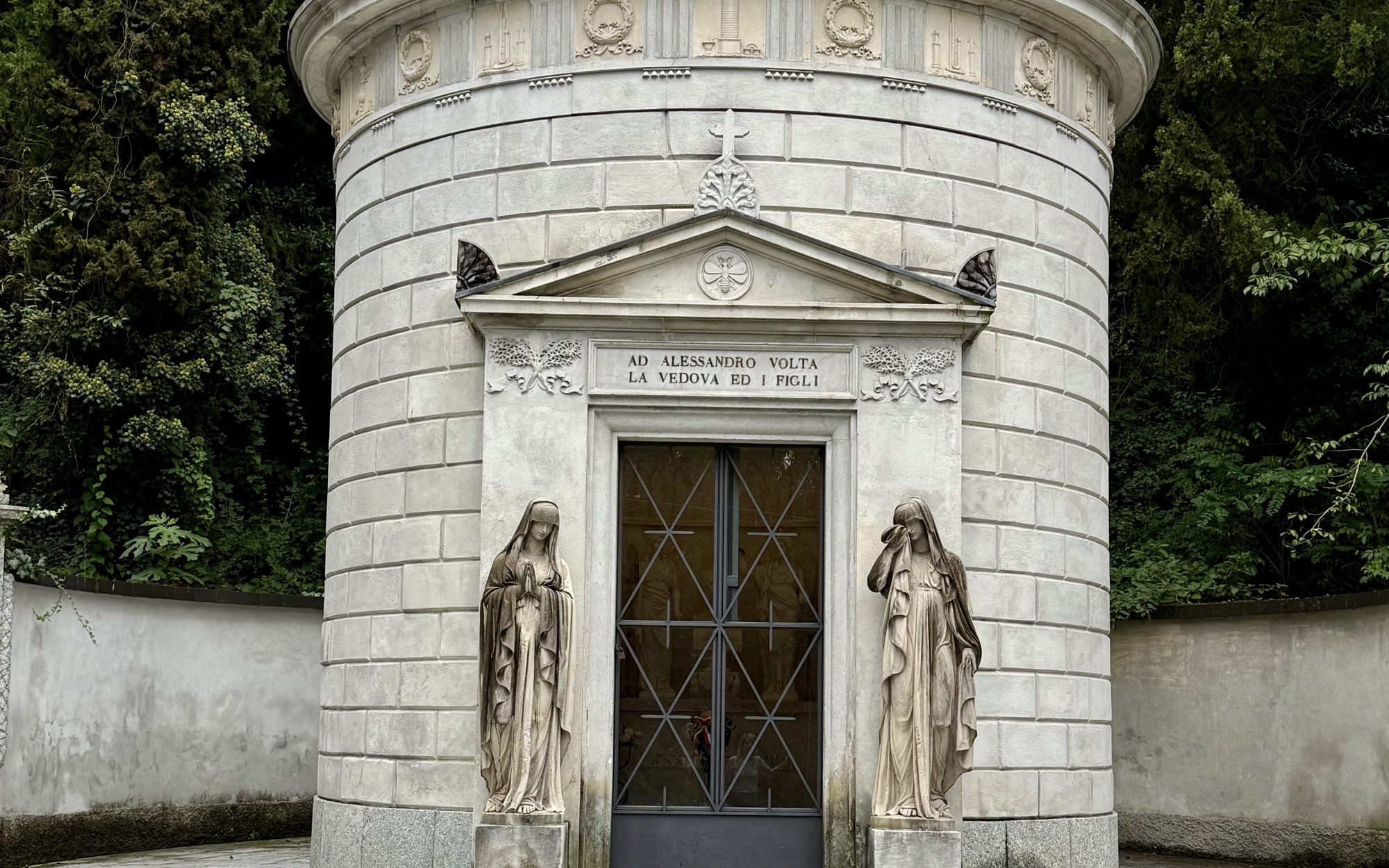 Tomba di Alessandro Volta (Camnago Volta)